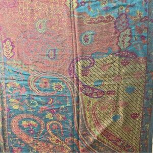 Real 100% Pashmina Pastel Paisley Shawl 26” x 68”